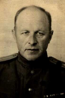 Черников Иван Дмитриевич
